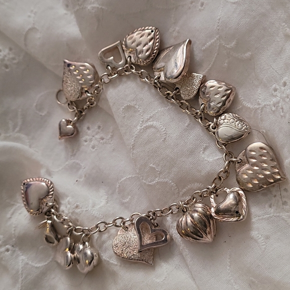 Mauritius Jewelry - Vintage Sterling Silver Heart Charm Bracelet